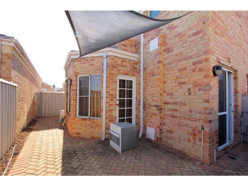 2/57 Kirkham Hill Terrace, Maylands WA 6051