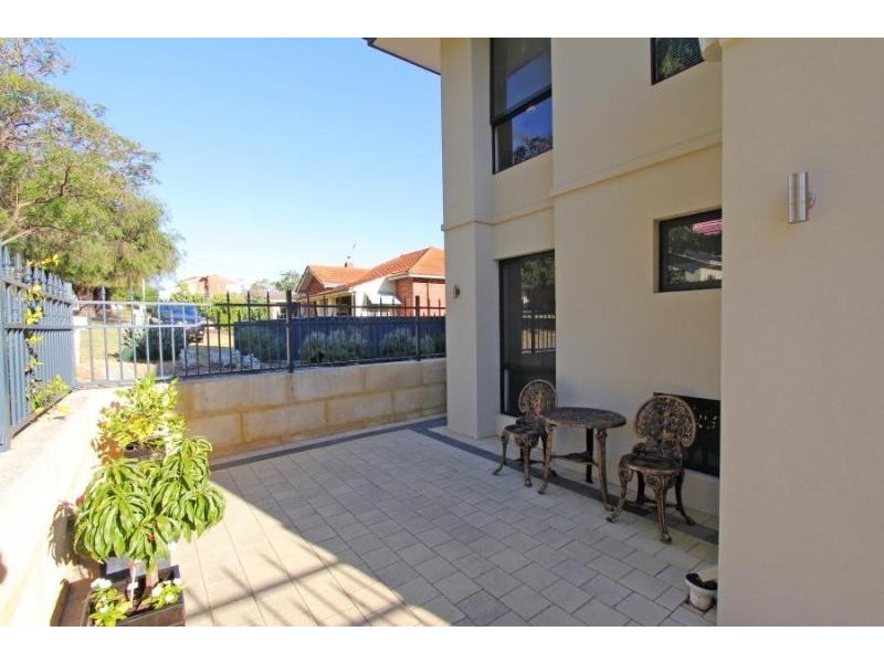 48 Powell Street, Joondanna WA 6060