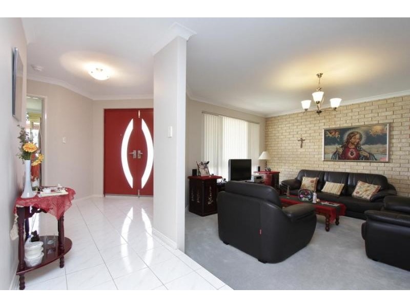 57 Glanton Way, Dianella WA 6059