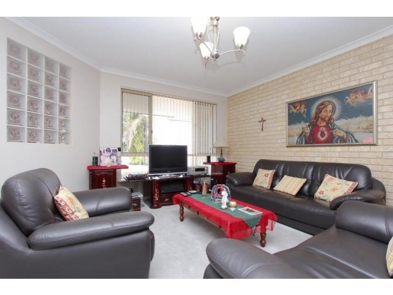 57 Glanton Way, Dianella WA 6059