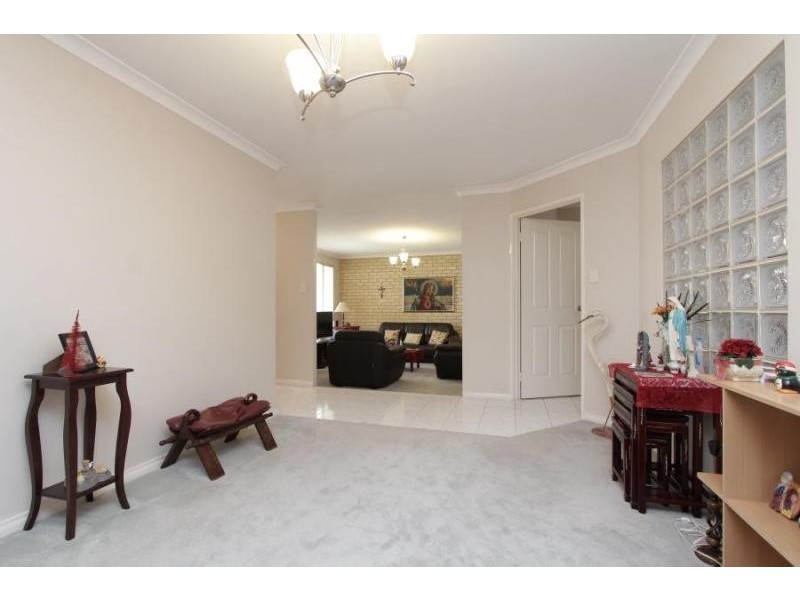 57 Glanton Way, Dianella WA 6059