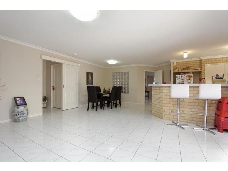 57 Glanton Way, Dianella WA 6059