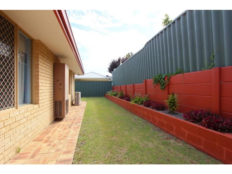 57 Glanton Way, Dianella WA 6059
