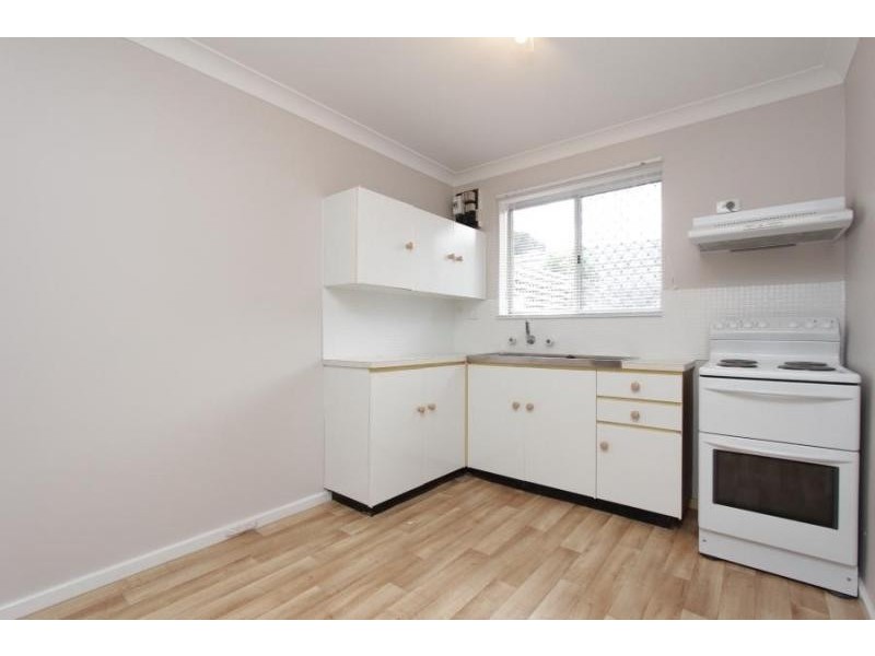 7/42B Dryden Street, Yokine WA 6060