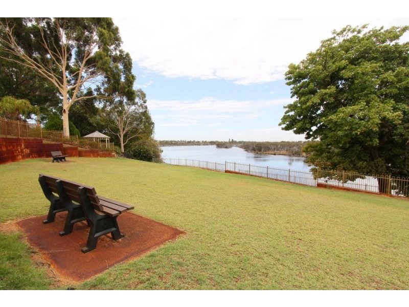 3/12 Wall Street, Maylands WA 6051