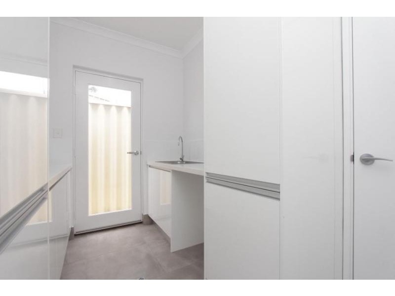 34B Stone Street, Maylands WA 6051