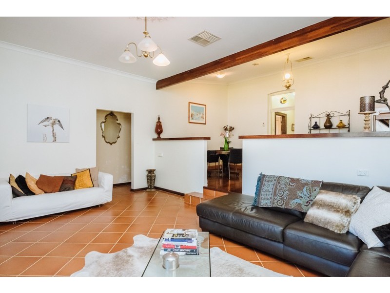 22 Woodroyd Street, Mount Lawley WA 6050