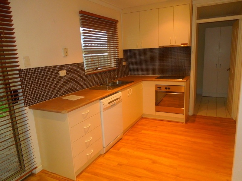 27 Gatton Way, Embleton WA 6062