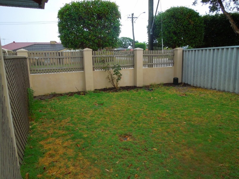 27 Gatton Way, Embleton WA 6062