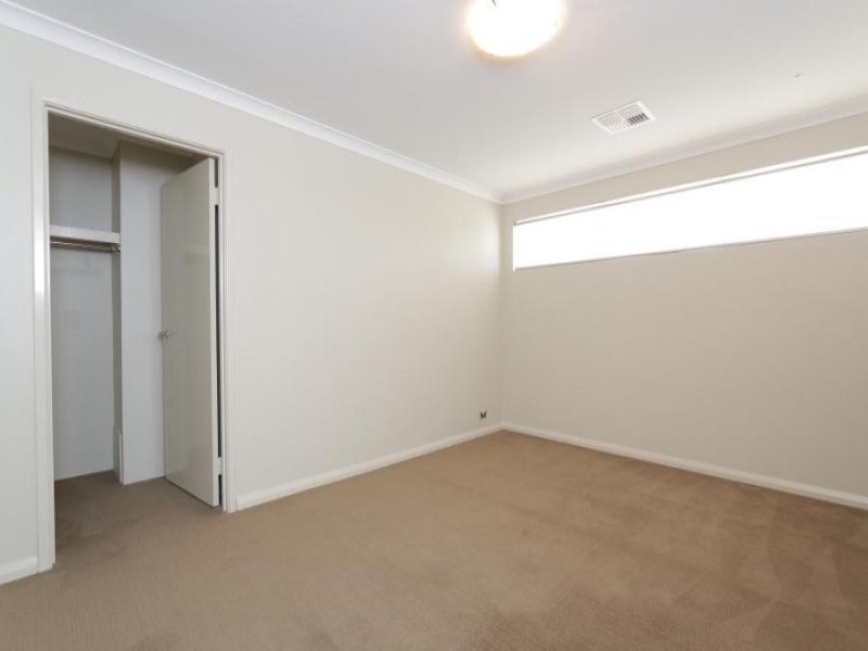 4A Burns Avenue, Yokine WA 6060