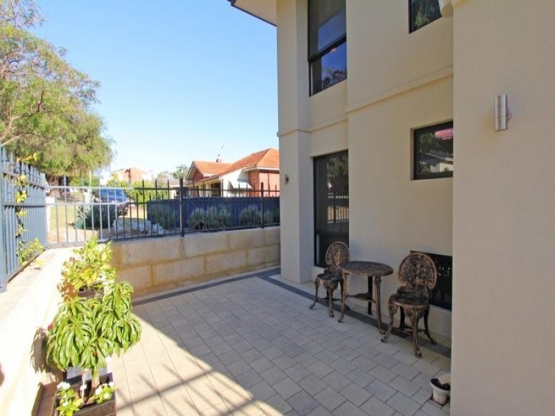 48 Powell Street, Joondanna WA 6060