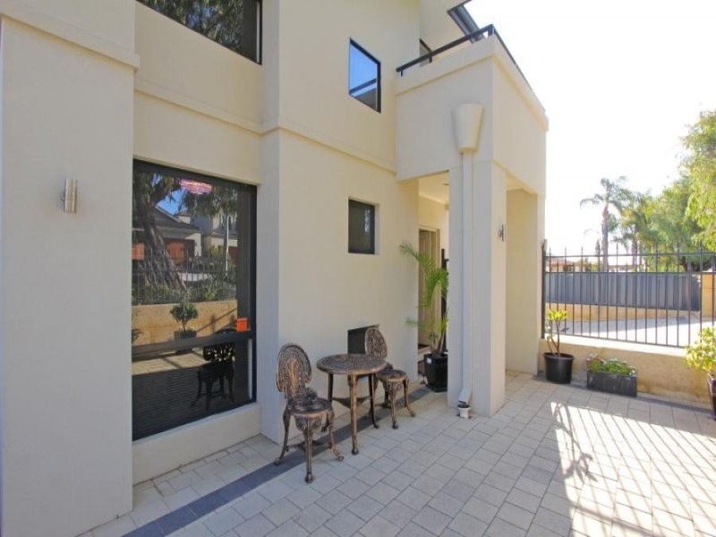 48 Powell Street, Joondanna WA 6060