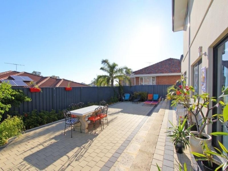 48 Powell Street, Joondanna WA 6060