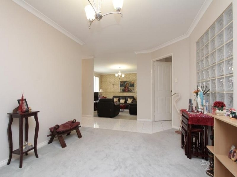 57 Glanton Way, Dianella WA 6059