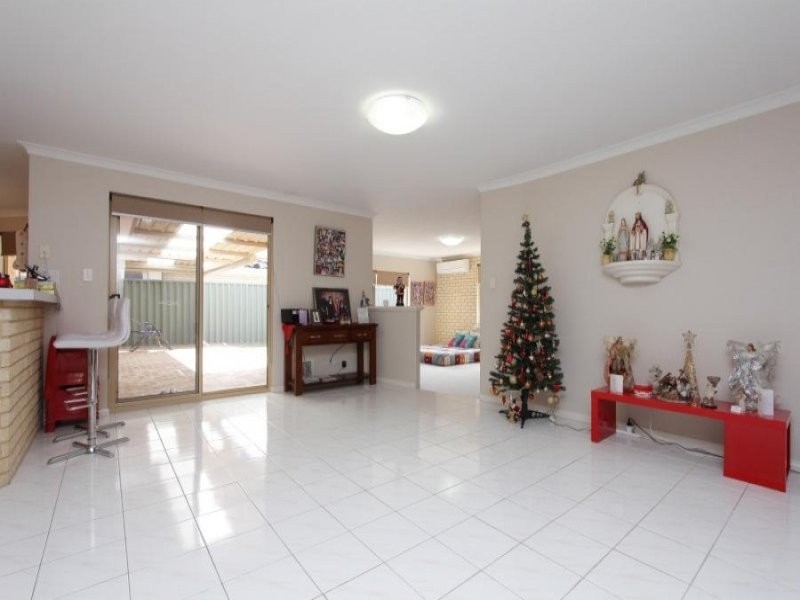 57 Glanton Way, Dianella WA 6059