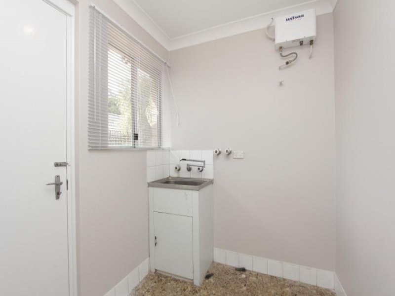 7/42B Dryden Street, Yokine WA 6060