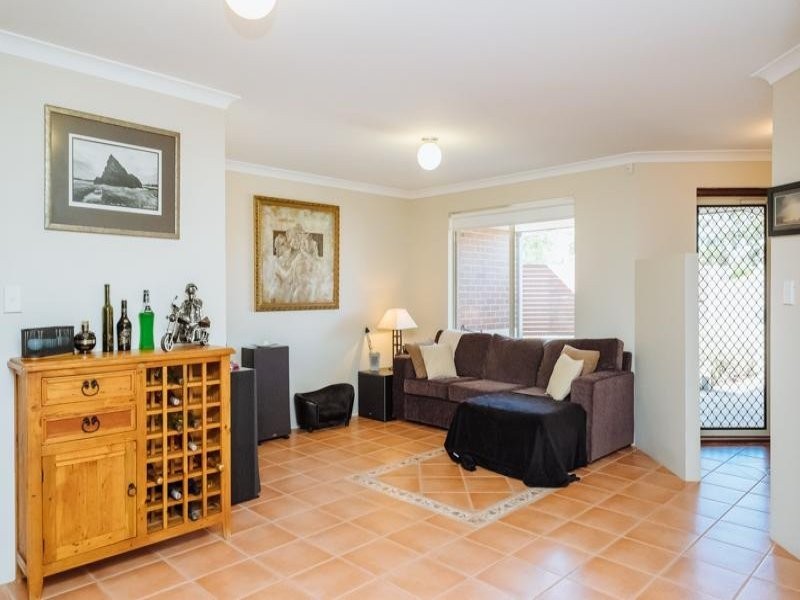 15 Menmuir Place, Bayswater WA 6053