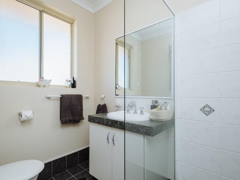 15 Menmuir Place, Bayswater WA 6053