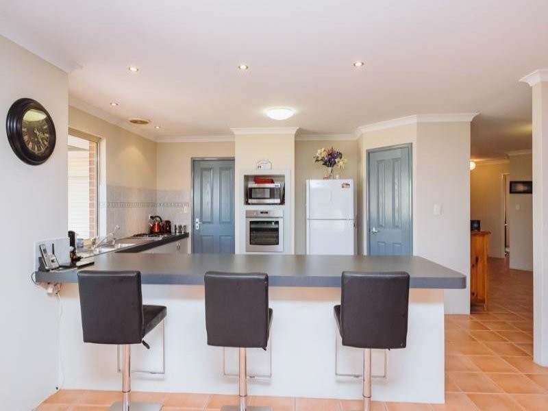 15 Menmuir Place, Bayswater WA 6053