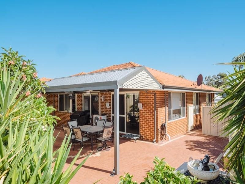 15 Menmuir Place, Bayswater WA 6053
