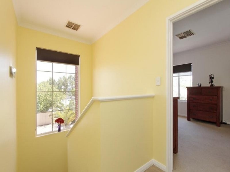 2A Darby Street, Maylands WA 6051