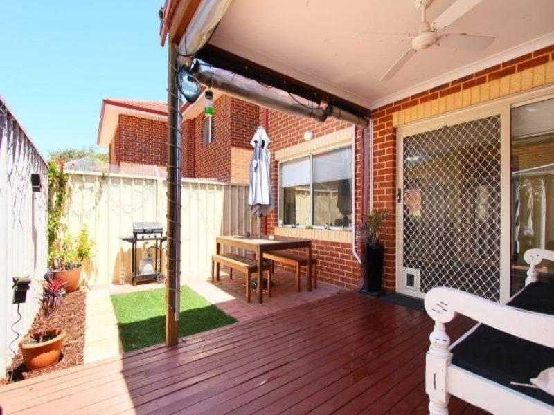 2A Darby Street, Maylands WA 6051