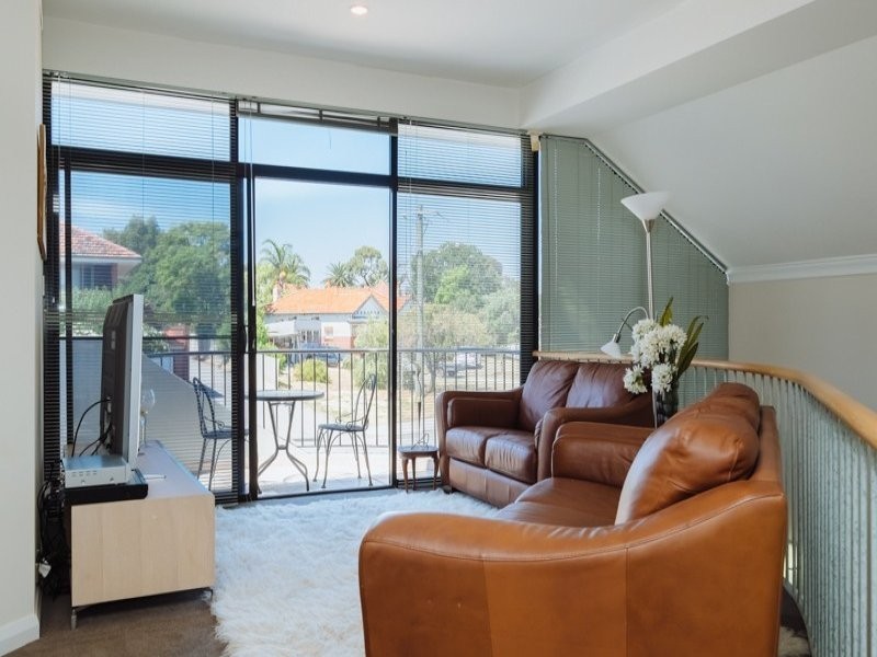 17 Lanark Street, Coolbinia WA 6050