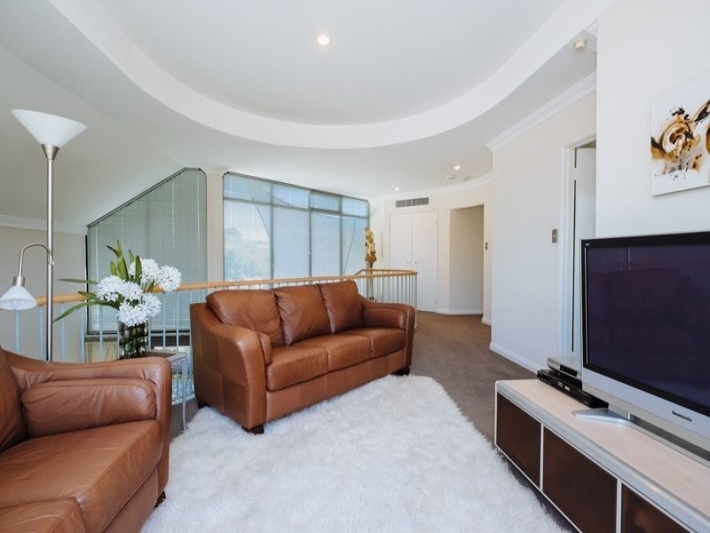 17 Lanark Street, Coolbinia WA 6050