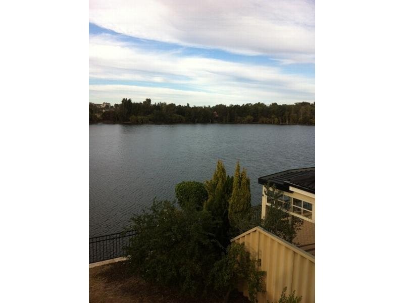 5 Catalina Cove, Maylands WA 6051