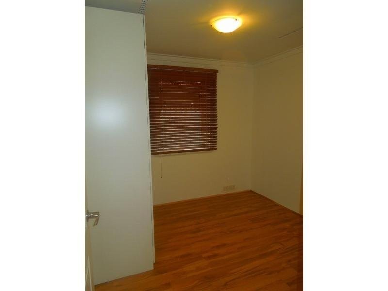 27 Gatton Way, Embleton WA 6062