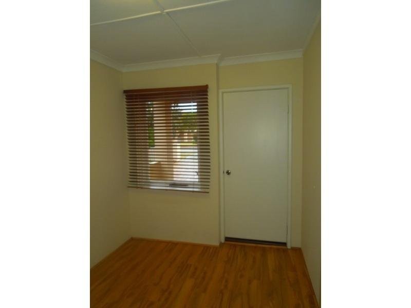 27 Gatton Way, Embleton WA 6062