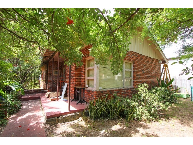 12 Clarence Street, Mount Lawley WA 6050