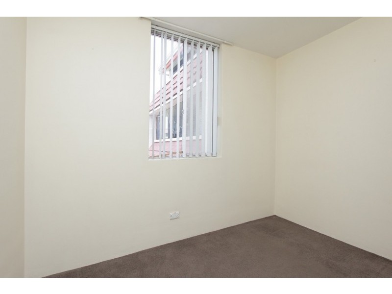 60/12 Wall Street, Maylands WA 6051