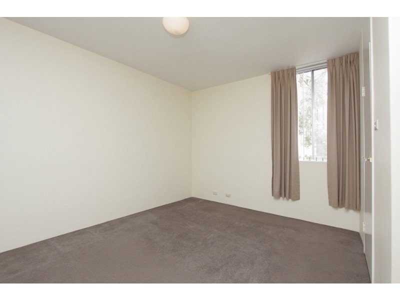 60/12 Wall Street, Maylands WA 6051