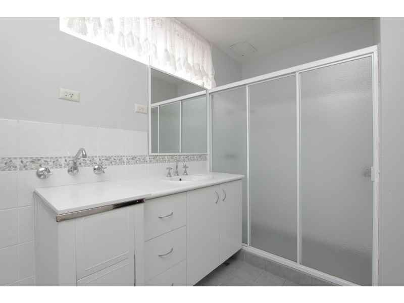 60/12 Wall Street, Maylands WA 6051