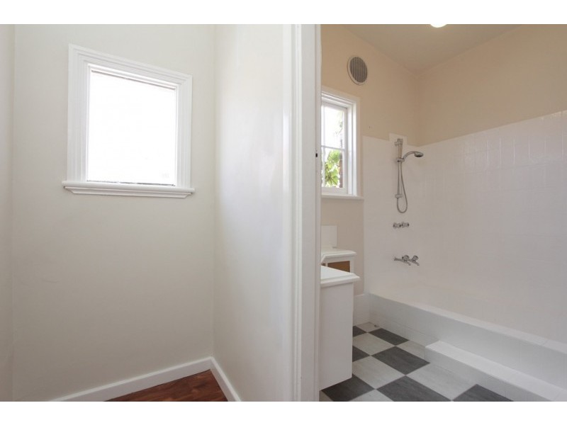 7 Lawley Crescent, Mount Lawley WA 6050