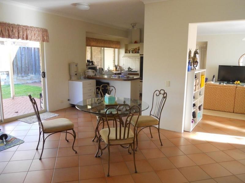 2 Kings Row, Mount Claremont WA 6010