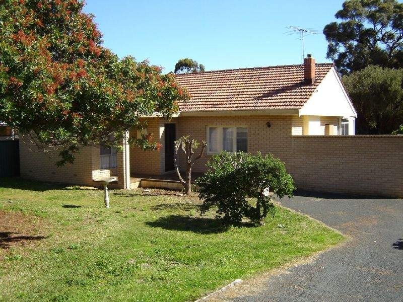 221 Weaponess Road, Wembley Downs WA 6019