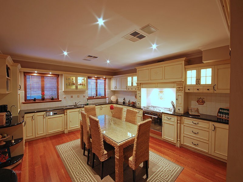 34 Antalya Vista, Iluka WA 6028