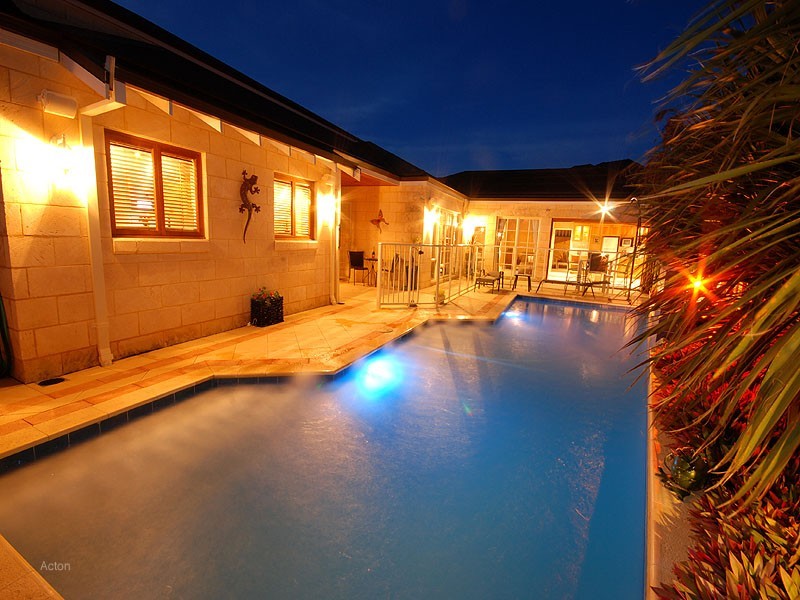 34 Antalya Vista, Iluka WA 6028