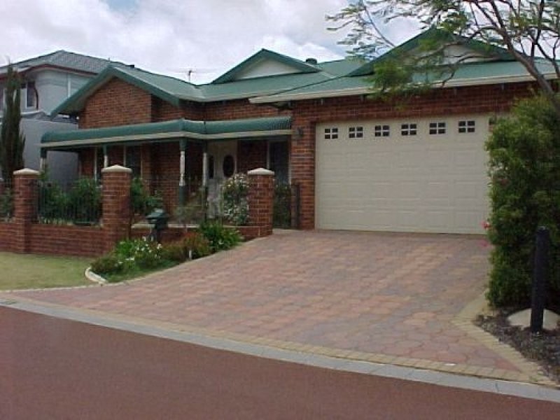 8 Honeyeater Circle, Wembley WA 6014
