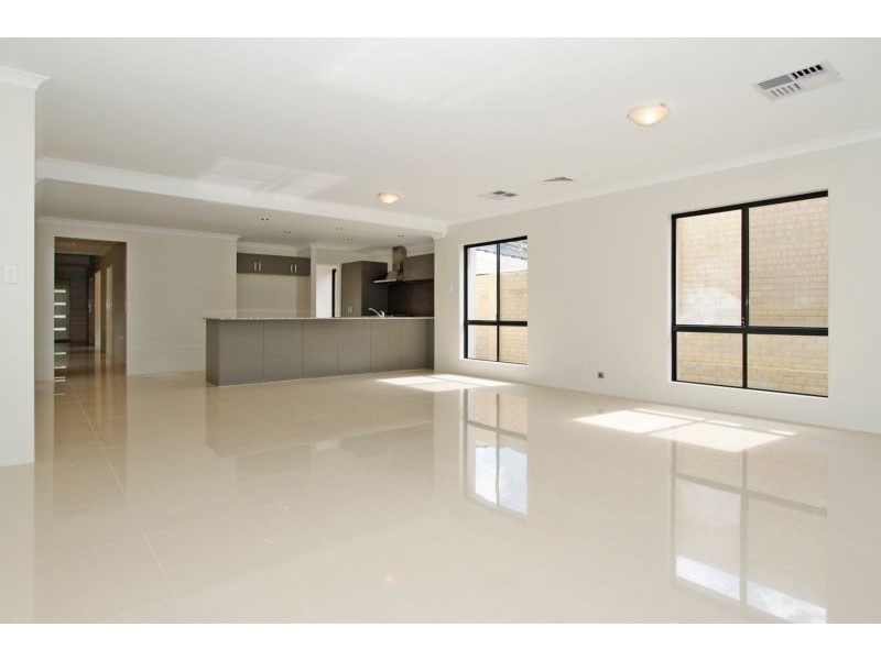 84A Jackson Avenue, Karrinyup WA 6018
