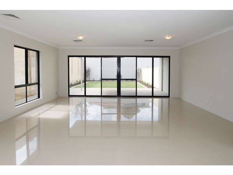 84A Jackson Avenue, Karrinyup WA 6018