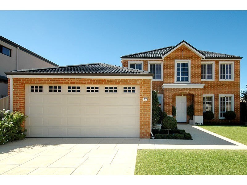 27 Honeymyrtle Turn, Stirling WA 6021