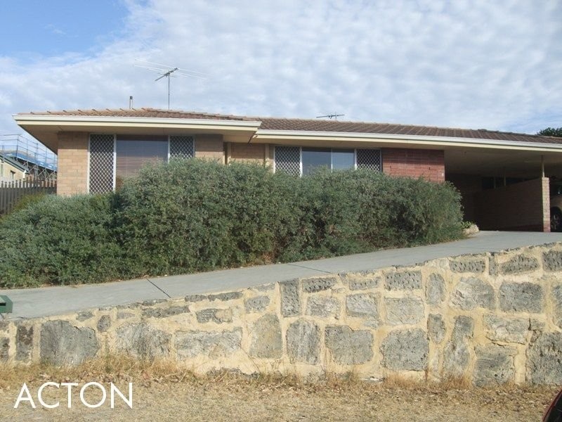 117A Elliott Road, Trigg WA 6029