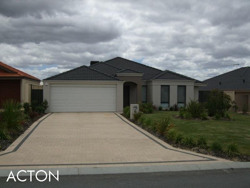 6 Galileo Avenue, Tapping WA 6065