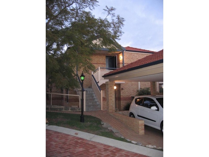 24/18 St Johns Wood Boulevard, Mount Claremont WA 6010