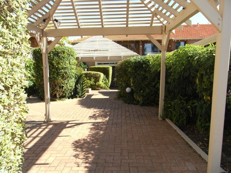 16/393 Cambridge Street, Wembley WA 6014