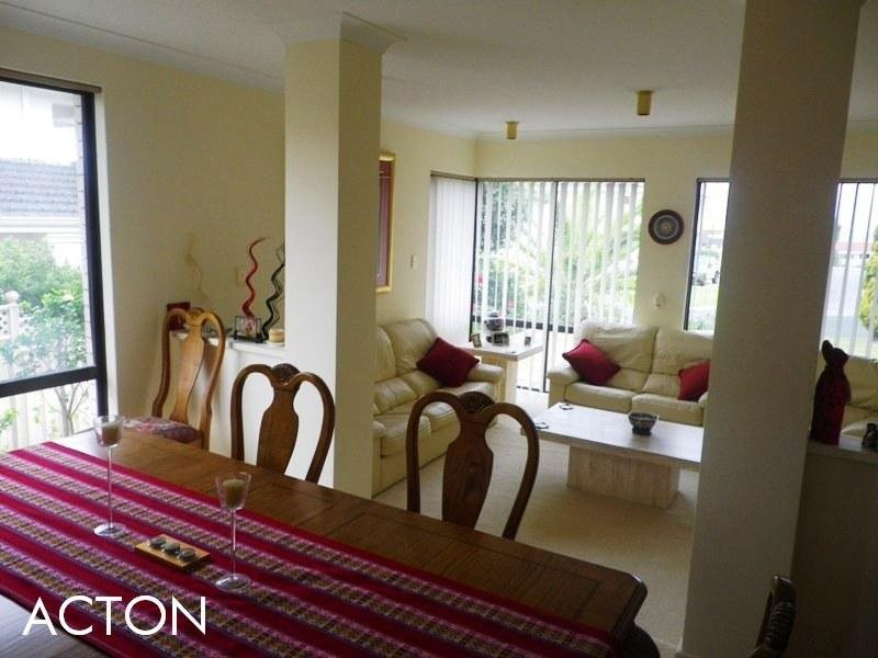 58 Tarongo Way, City Beach WA 6015