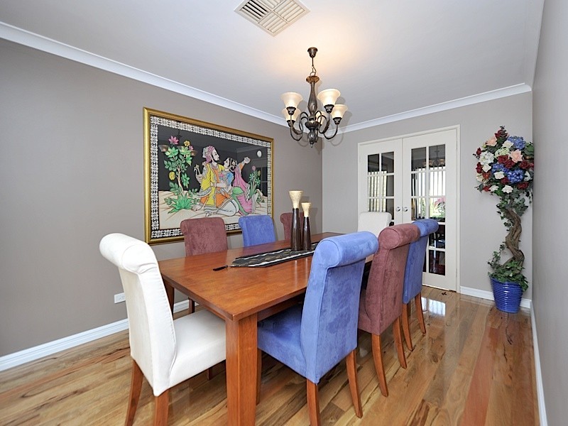 26 WOODLEA Crescent, Joondalup WA 6027